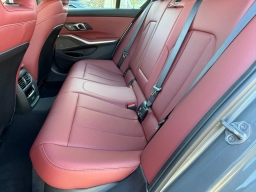 BMW 3 Series 330i NA xDrive Sedan 2026