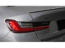 BMW 3 Series 330i NA xDrive Sedan 2026