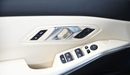 BMW 3 Series 330i NA xDrive Sedan 2026