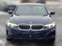 BMW 3 Series 330i NA xDrive Sedan 2026