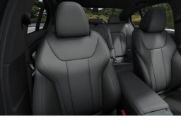 BMW 3 Series 330i NA xDrive Sedan 2026