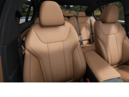 BMW 3 Series 330i NA xDrive Sedan 2026