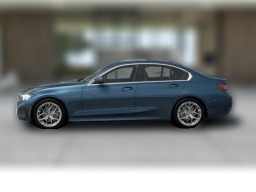 BMW 3 Series 330i NA xDrive Sedan 2026