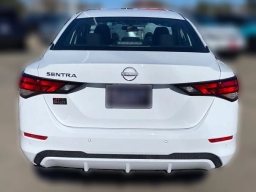 Nissan Sentra S CVT 2025