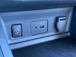 Nissan Sentra S CVT 2025