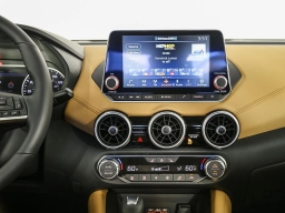 Nissan Sentra SV CVT 2025