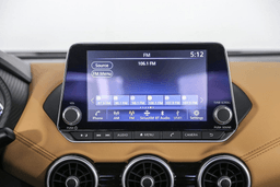 Nissan Sentra SV CVT 2025