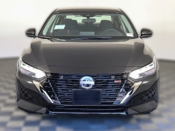 Nissan Sentra SR CVT 2025