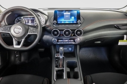 Nissan Sentra SR CVT 2025