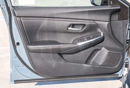 Nissan Sentra SR CVT 2025