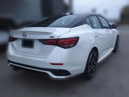 Nissan Sentra SR CVT 2025