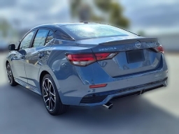 Nissan Sentra SR CVT 2025