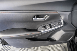 Nissan Sentra SR CVT 2025