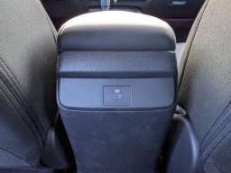 Nissan Sentra SV Sedan 2026