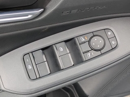 Nissan Sentra SV Sedan 2026