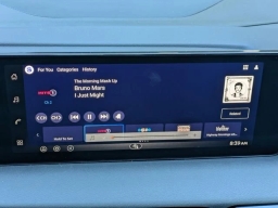 Nissan Sentra SV Sedan 2026