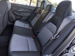 Nissan Sentra SV Sedan 2026