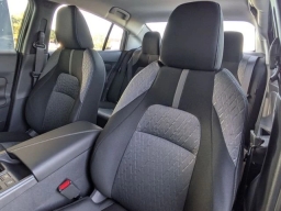 Nissan Sentra SV Sedan 2026