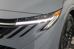 Nissan Sentra SV Sedan 2026