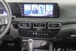 Nissan Sentra SV Sedan 2026