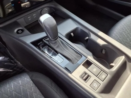 Nissan Sentra SV Sedan 2026