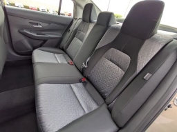 Nissan Sentra SV Sedan 2026