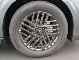 Nissan Sentra SV Sedan 2026