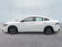 Nissan Sentra SV Sedan 2026