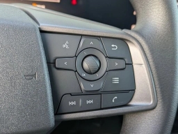 Nissan Sentra SV Sedan 2026