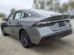 Nissan Sentra SV Sedan 2026