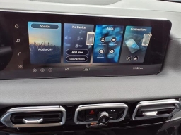 Nissan Sentra SV Sedan 2026