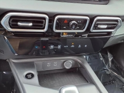 Nissan Sentra SV Sedan 2026