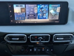 Nissan Sentra SV Sedan 2026