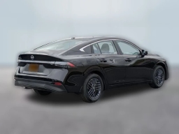 Nissan Sentra SV Sedan 2026