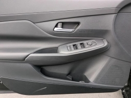 Nissan Sentra SV Sedan 2026