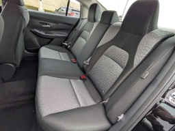 Nissan Sentra SV Sedan 2026