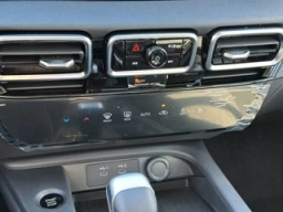 Nissan Sentra SV Sedan 2026