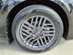 Nissan Sentra SV Sedan 2026