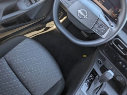 Nissan Sentra SV Sedan 2026