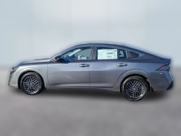 Nissan Sentra SV Sedan 2026