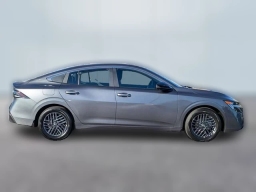 Nissan Sentra SV Sedan 2026