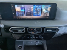 Nissan Sentra SV Sedan 2026