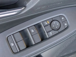 Nissan Sentra SV Sedan 2026