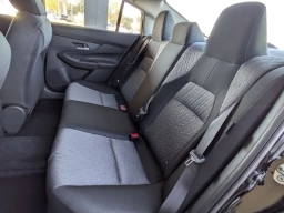 Nissan Sentra SV Sedan 2026