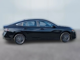 Nissan Sentra SV Sedan 2026