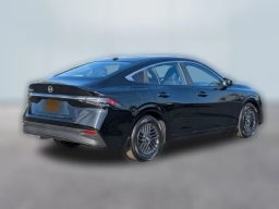 Nissan Sentra SV Sedan 2026