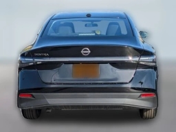 Nissan Sentra SV Sedan 2026