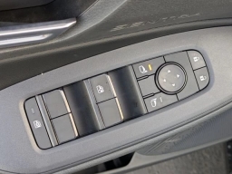 Nissan Sentra SV Sedan 2026