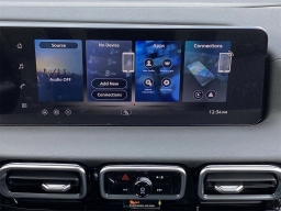 Nissan Sentra SV Sedan 2026