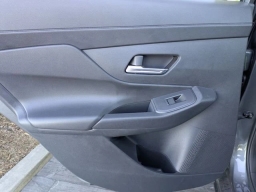 Nissan Sentra SV Sedan 2026